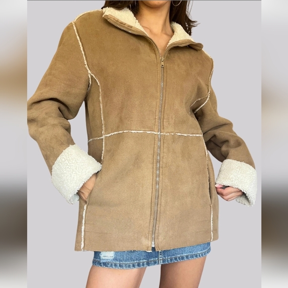Coaco Jackets & Blazers - Women's Tan Shearling Jacket Pit To Pit 24" Lenth.29"